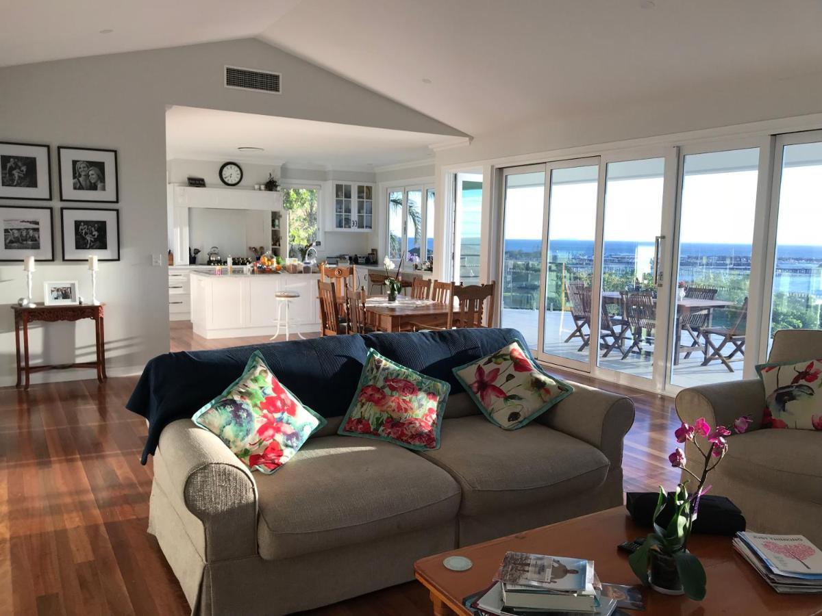 Jetty Splendour Guest Bedroom With Bathroom En-Suite B'Nb Кофс Харбър Екстериор снимка